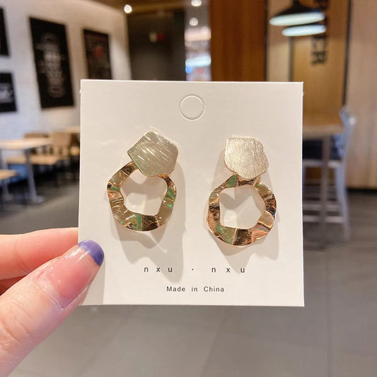Irregular ring