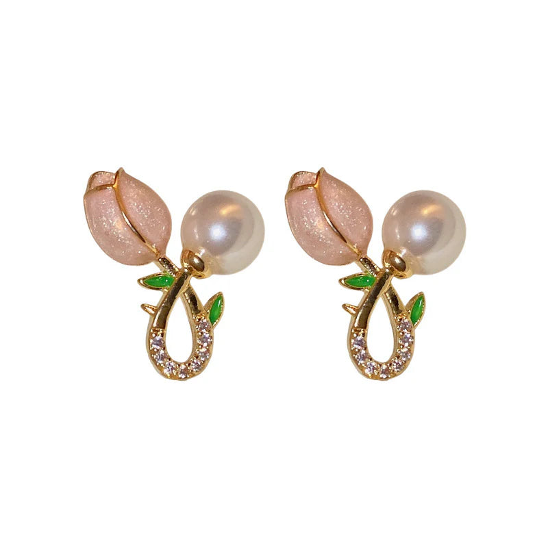 Pearl tulip flower earrings