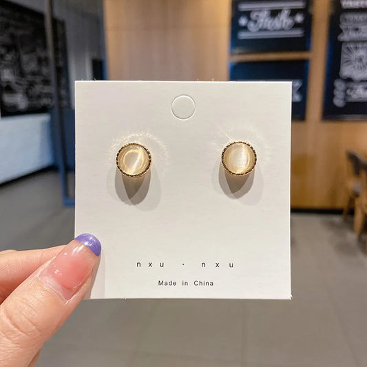 White Opal | | 1 Pair Elegant Simple Style Streetwear Earrings